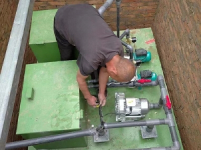 MBR膜汙水處理(li)設備